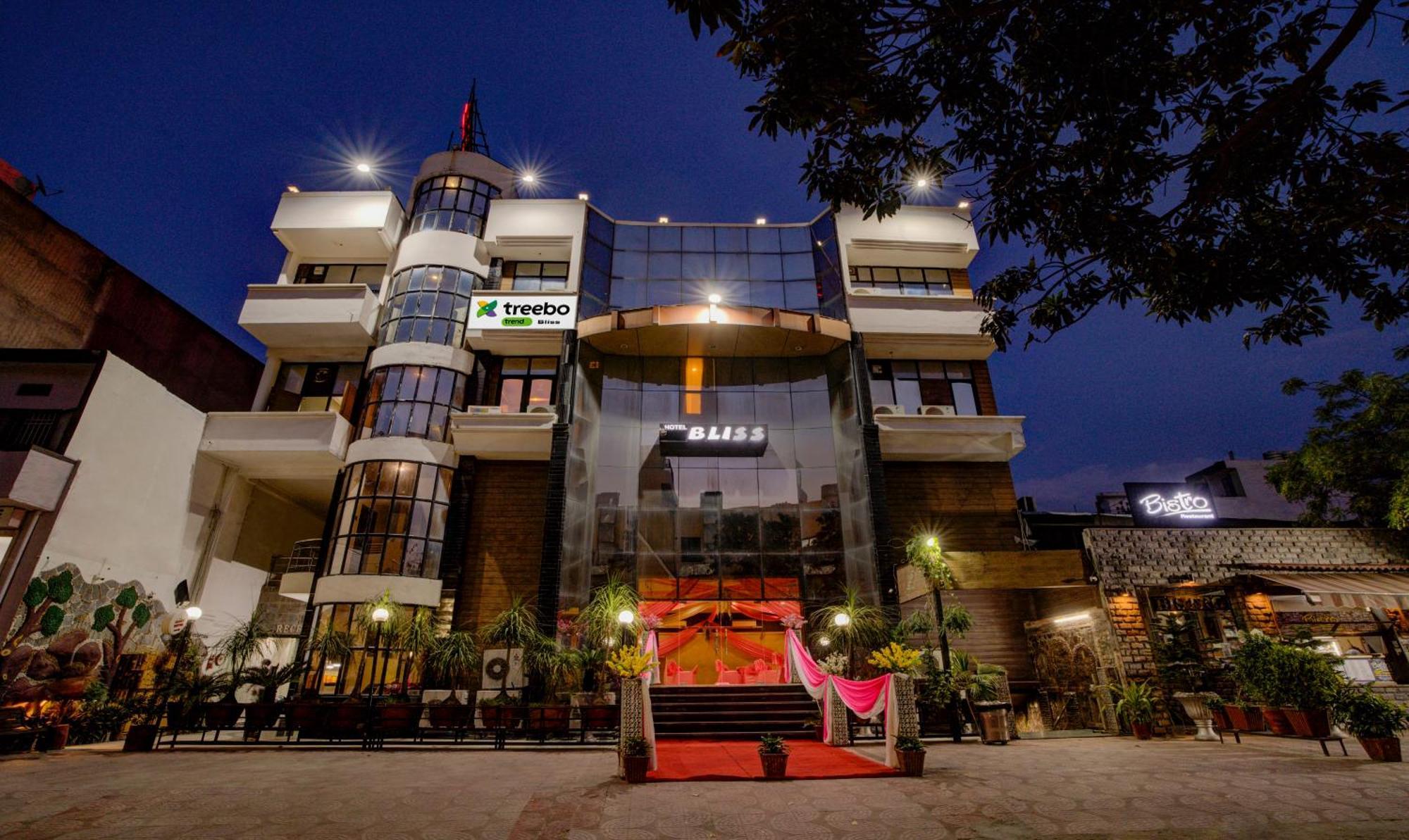 Treebo Bliss Hotel Jaipur Exterior foto